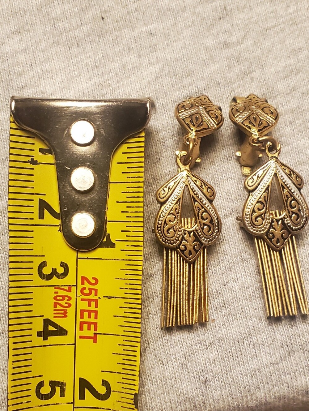 Vintage Gold Tone Fringe Tassel Clip-On Earrings Art Deco Style - Picture 3 of 7